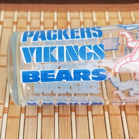 Vintage (1976) NFL glass set (2) - Picture 4 of 7